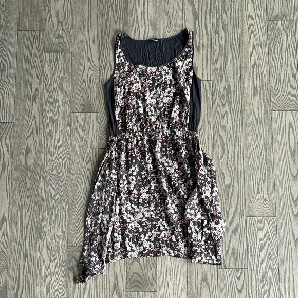 Club Monaco Dress👗💜 - Picture 2 of 7